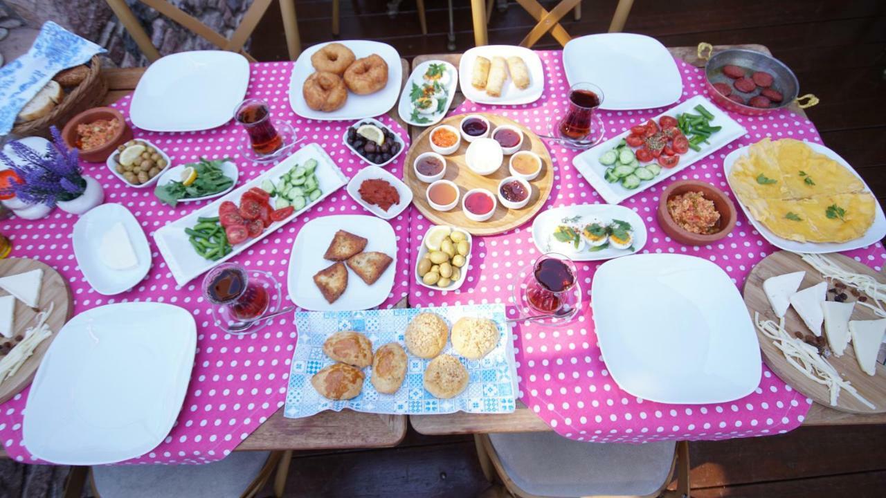فندق Fikretbey Konagi Ayvalı المظهر الخارجي الصورة